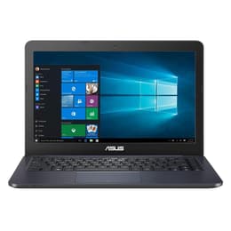 Asus EeeBook F402NA-GA102T 14" Celeron 2 GHz - SSD 32 GB - 4GB AZERTY - Ranska