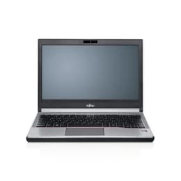 Fujitsu LifeBook E736 13" Core i5 2.4 GHz - SSD 256 GB - 8GB QWERTZ - Saksa